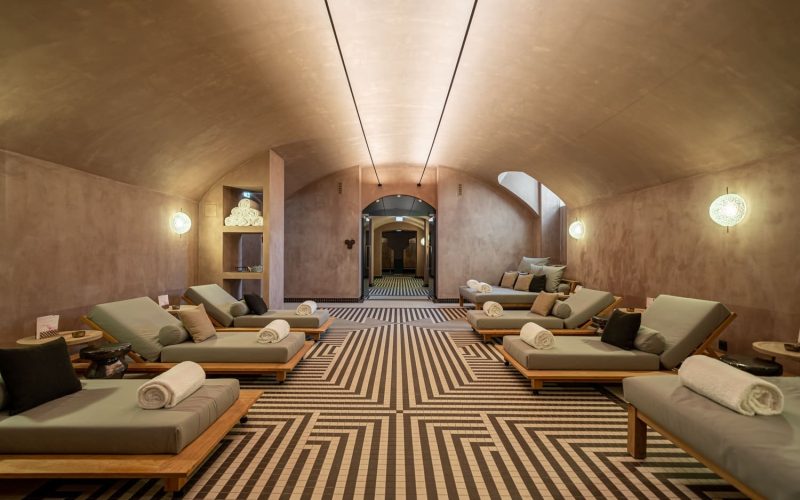 spa wellness lounge